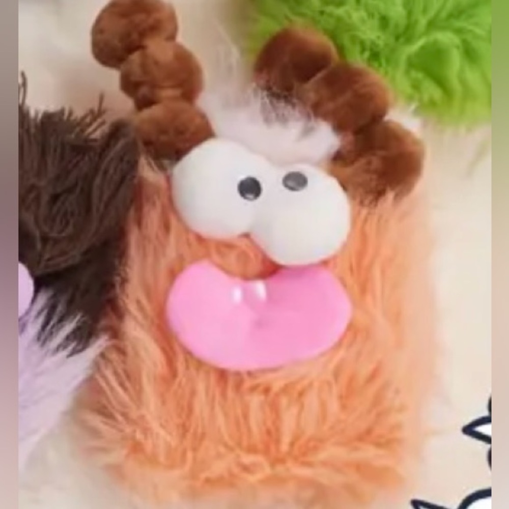 GIVEAWAY Support Your Host ORANGE MONSTER FUZZY SOCKS! New 👹🧡👹🧡👹🧡